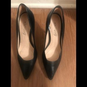 Boutique 9 Leather Pumps